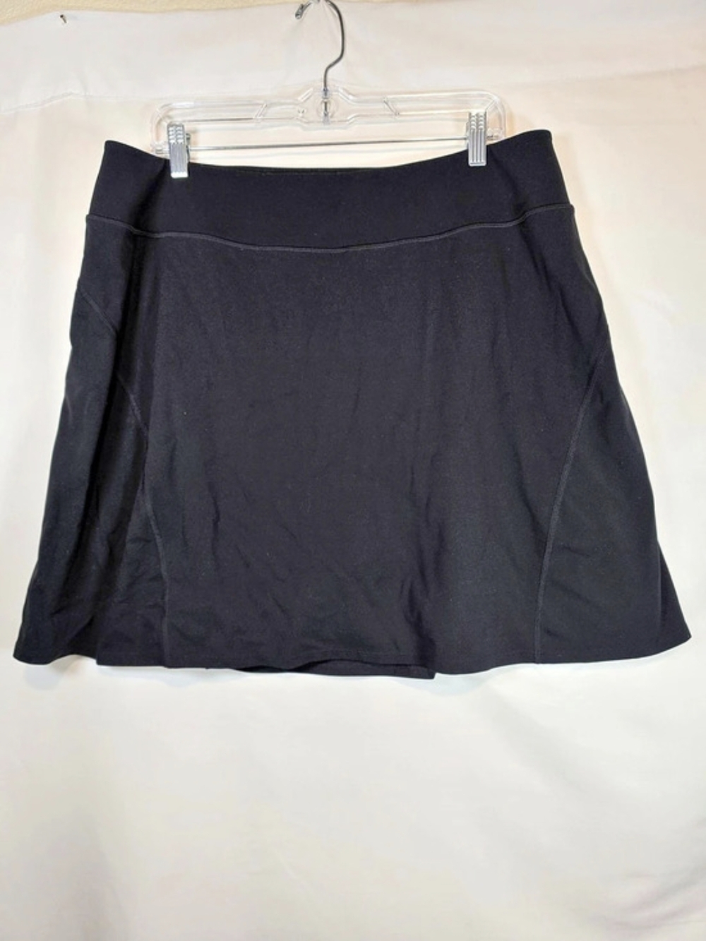 Duluth Trading Black Skort Size XL Like New